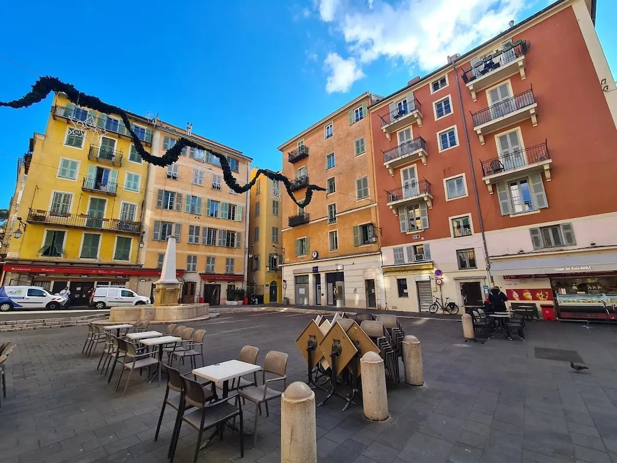 Cosy Studio Vieux Nice A 2 Pas De La Mer Apartment