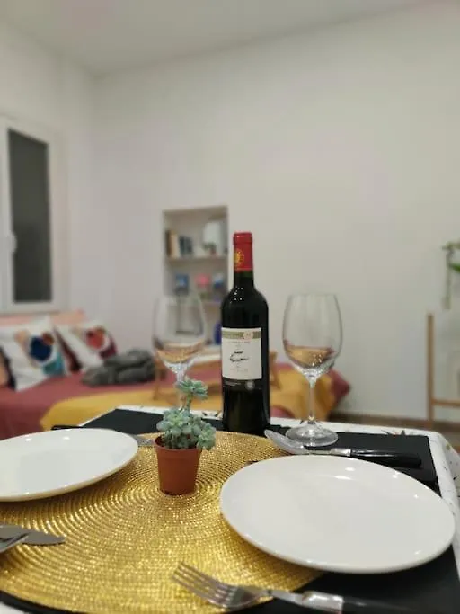 Cosy Studio Vieux Nice A 2 Pas De La Mer Apartman