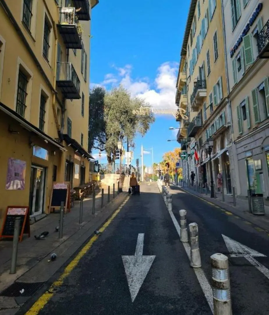 Cosy Studio Vieux Nice A 2 Pas De La Mer Apartman