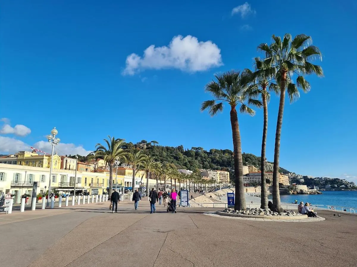 Apartman Cosy Studio Vieux Nice A 2 Pas De La Mer